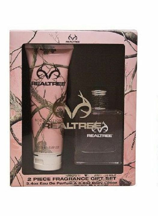 Realtree for Women 2 Piece Set